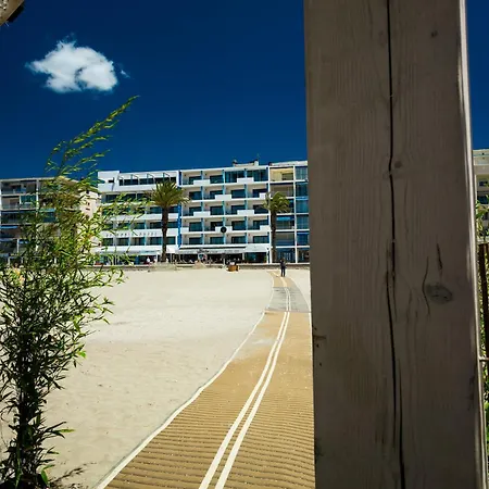 Restaurant Splendid Camargue מלון לה-גרו-דו-רואה