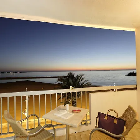 호텔 Restaurant Splendid Camargue 르그로뒤후아